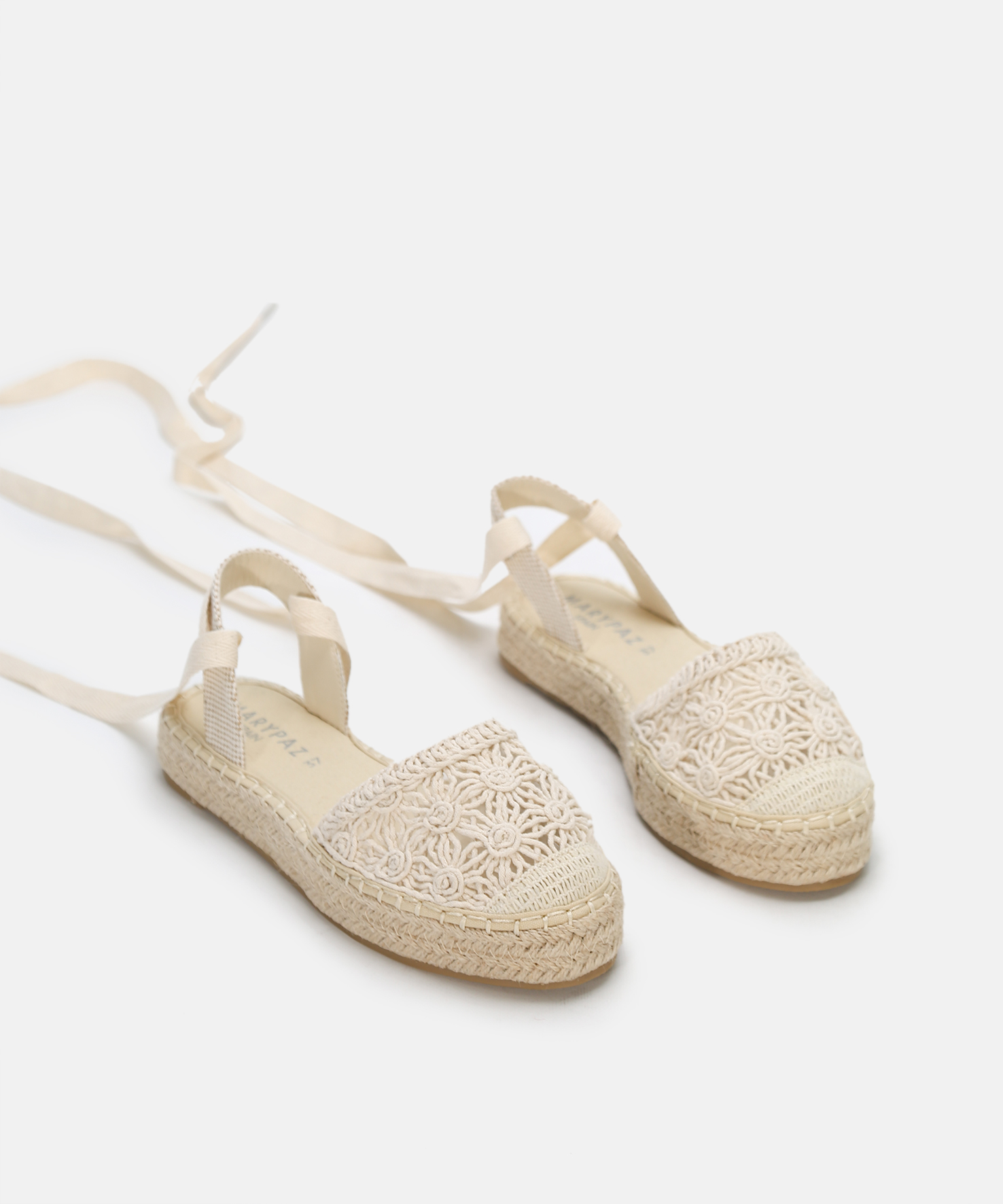 Alpargata plana atada image number null